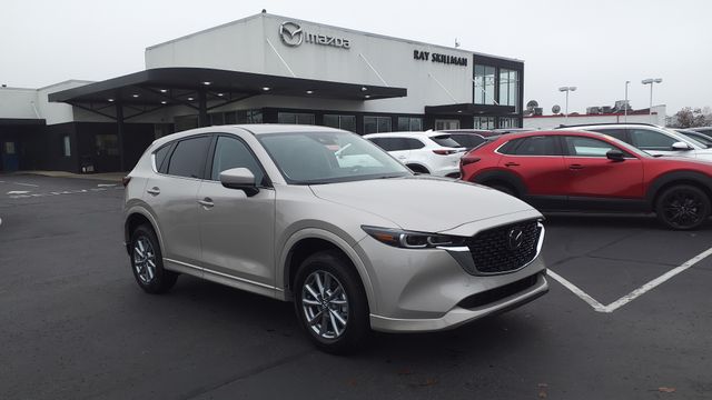 2025 Mazda CX-5 S Select Package's photo
