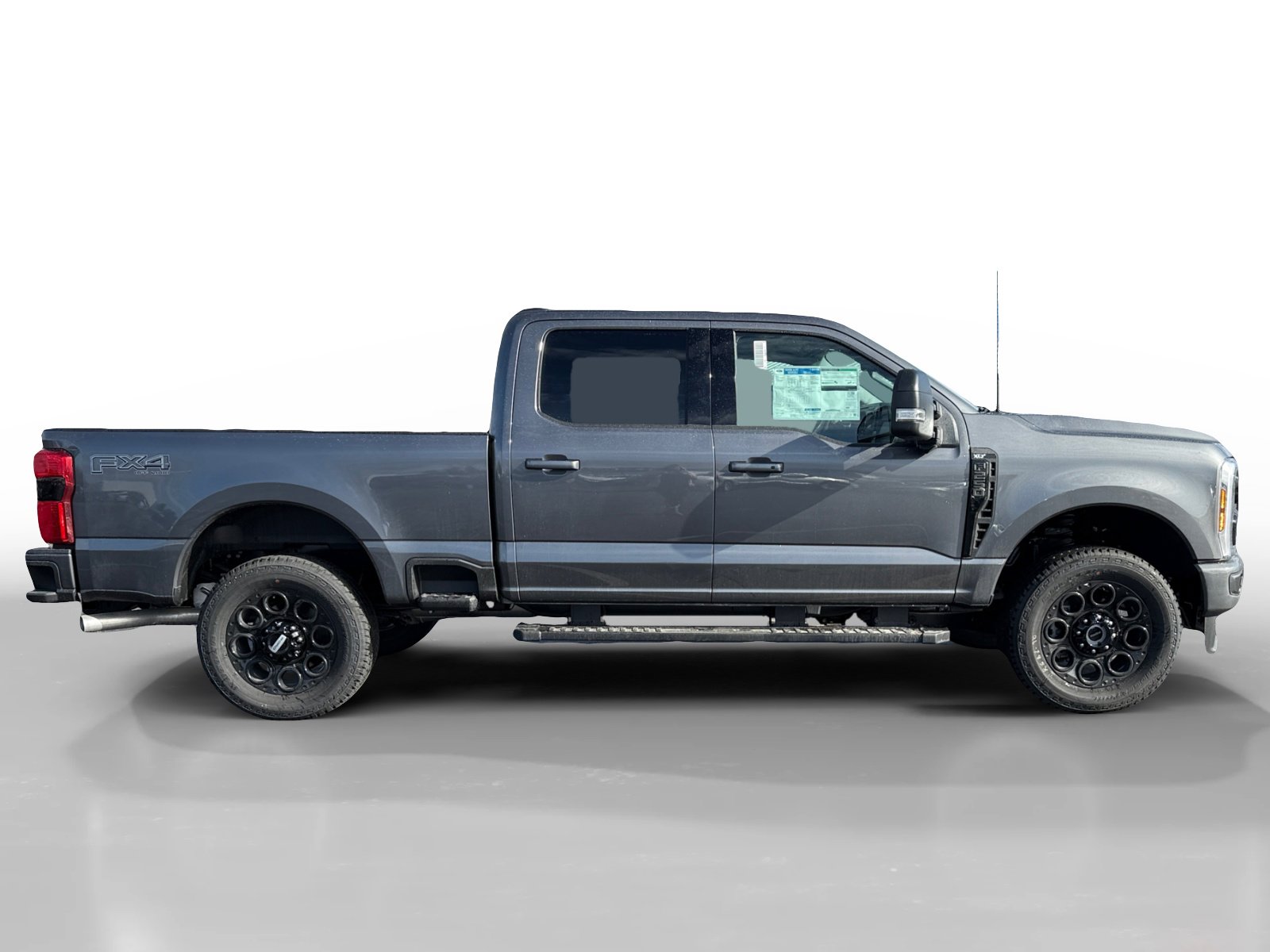 2025 Ford F-250 XLT photo 6