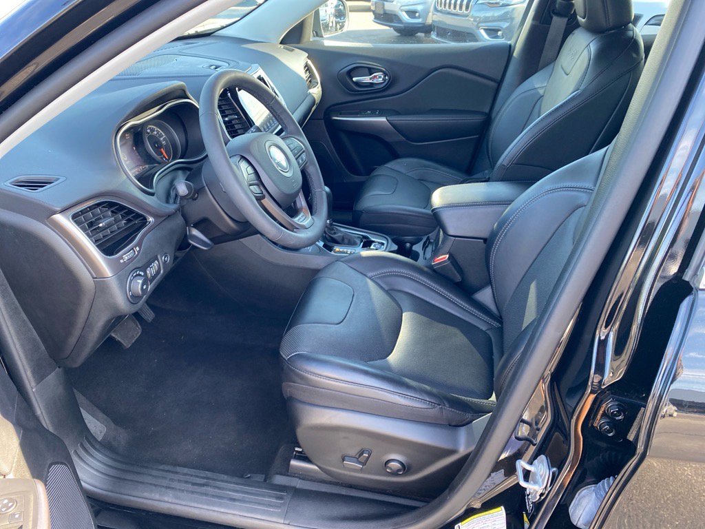 2022 Jeep Cherokee Limited photo 9