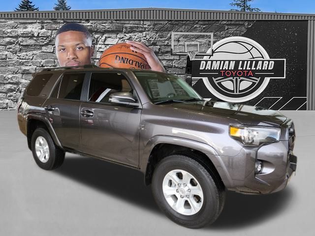 2023 Toyota 4Runner SR5 Premium's photo