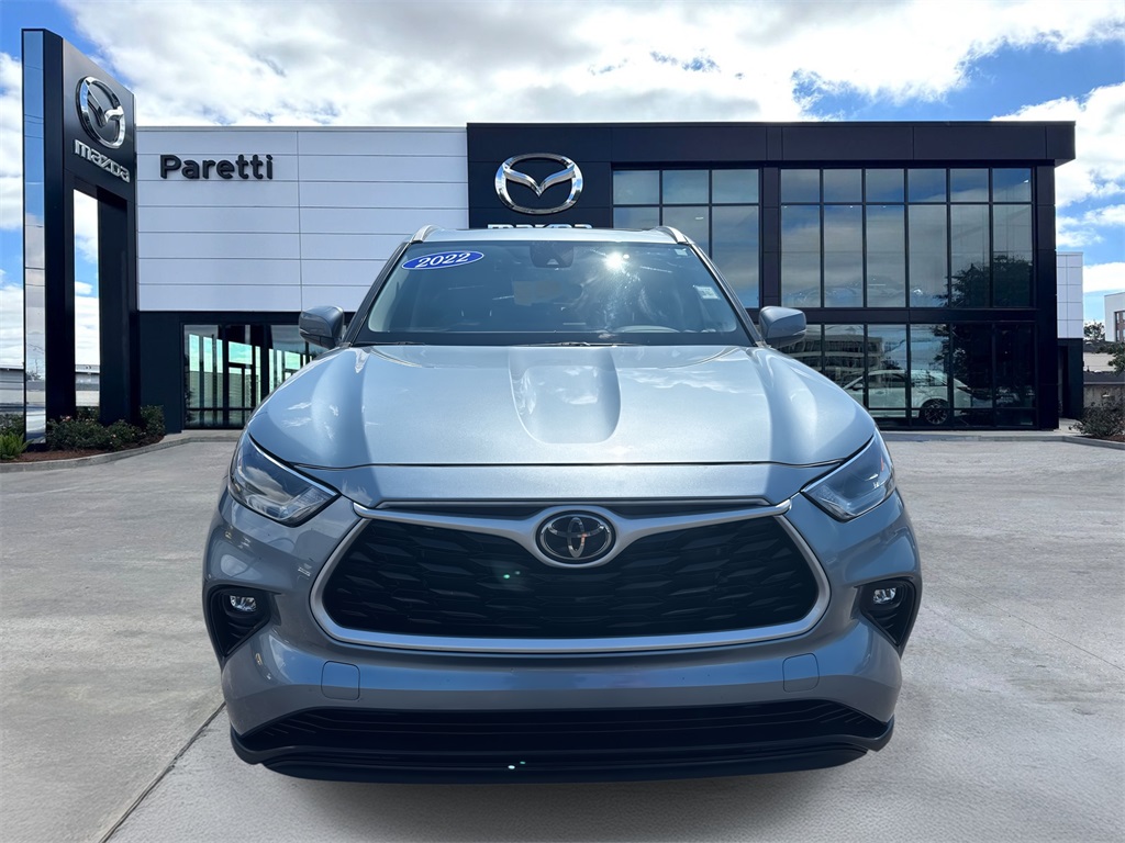 2022 Toyota Highlander XLE photo 4