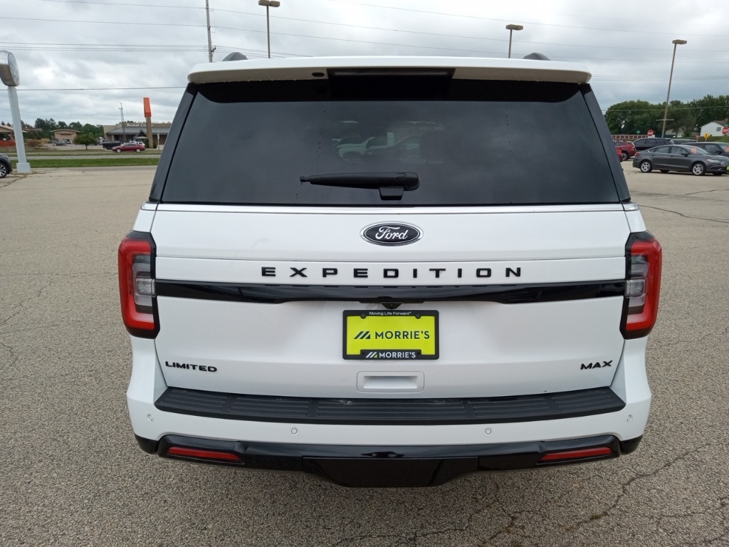 2024 Ford Expedition MAX Limited photo 8