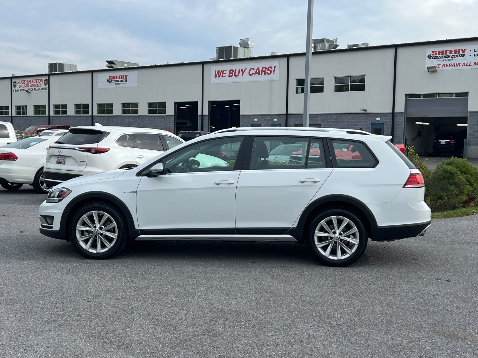 2019 Volkswagen Golf Alltrack TSI SE photo 3