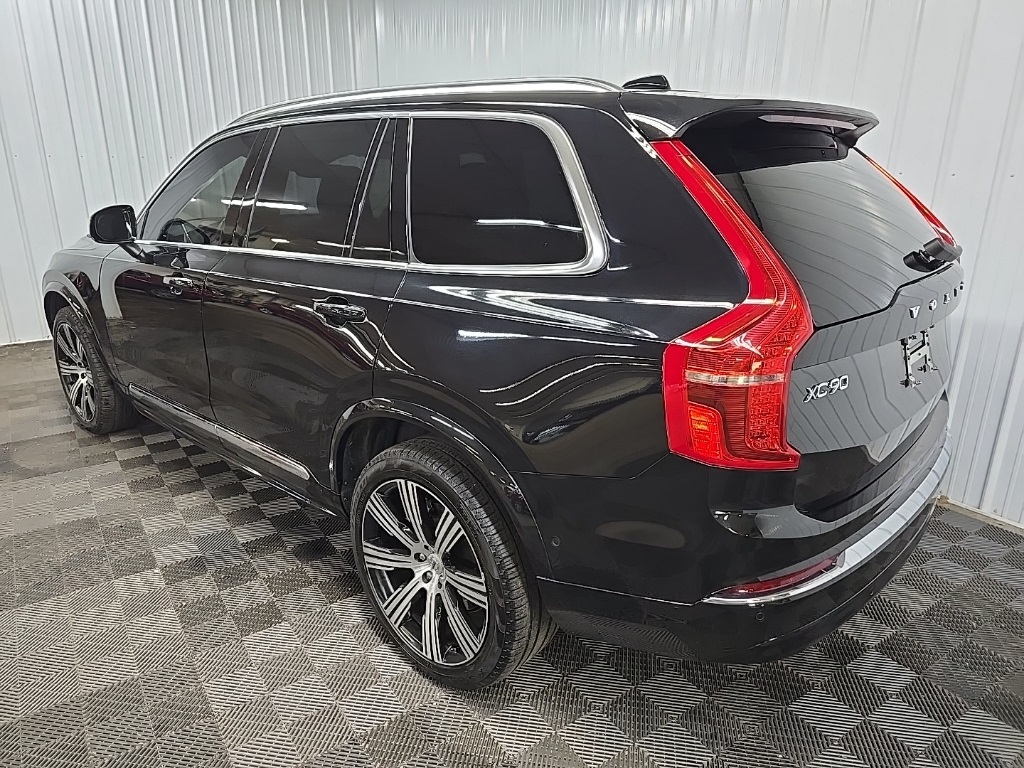 2024 Volvo XC90 B5 Plus photo 9