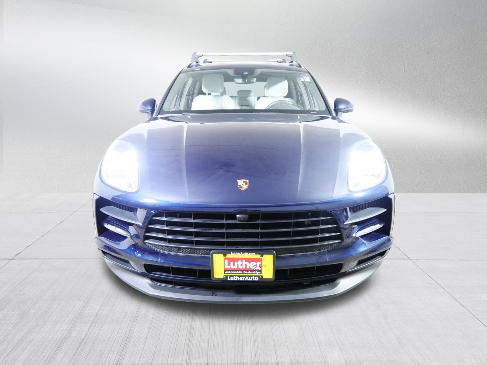 2019 Porsche Macan S photo 2