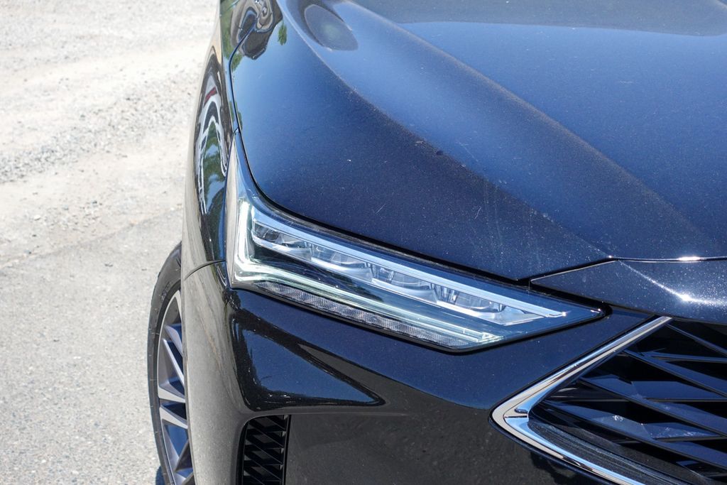 2025 Acura MDX SH-AWD Advance photo 2