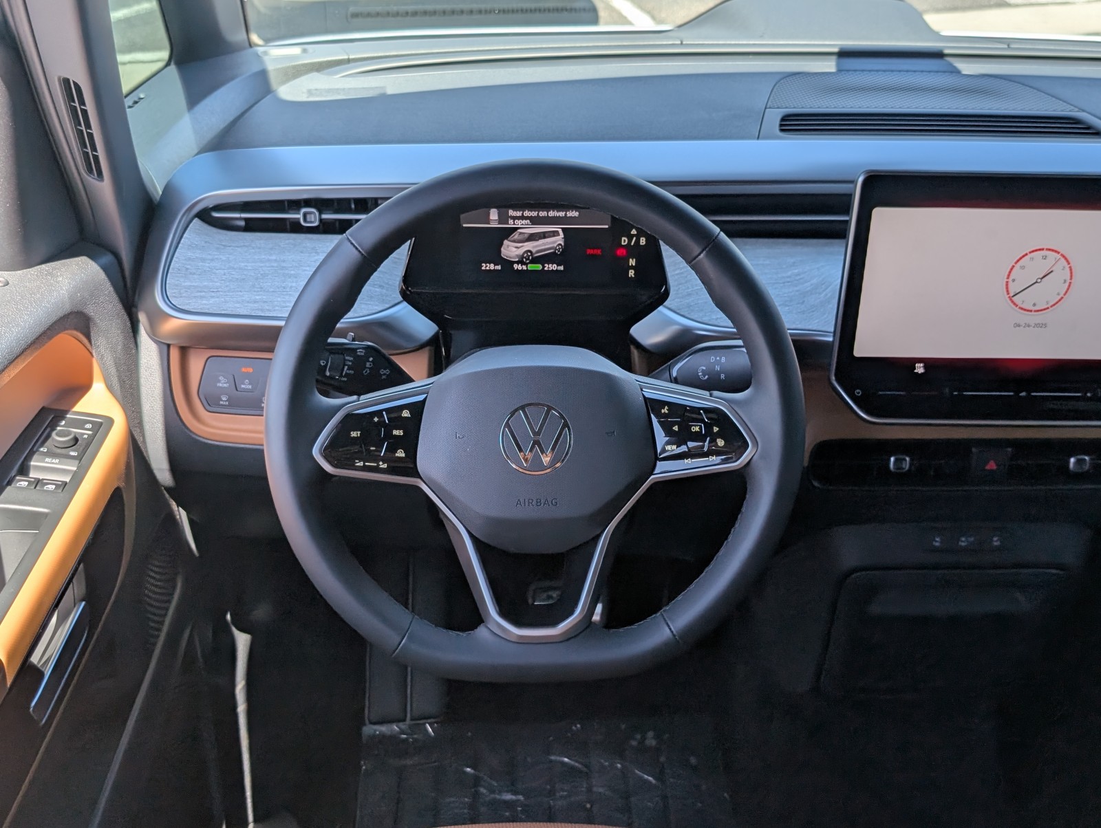 New 2025 Metro Silver Metallic Volkswagen Pro S image 23