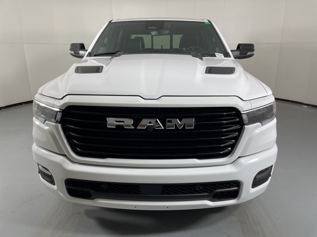 2026 Ram 1500 Laramie photo 3