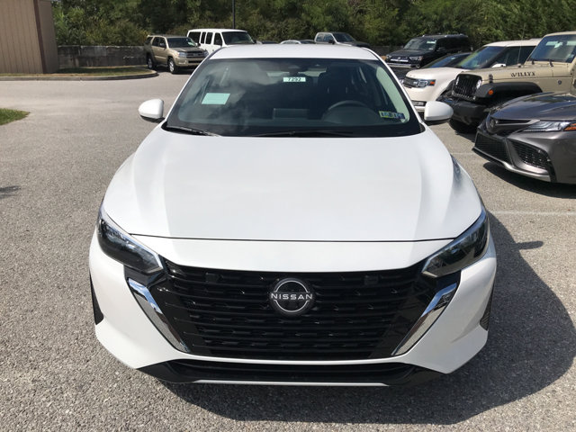 2025 Nissan Sentra SV photo 2