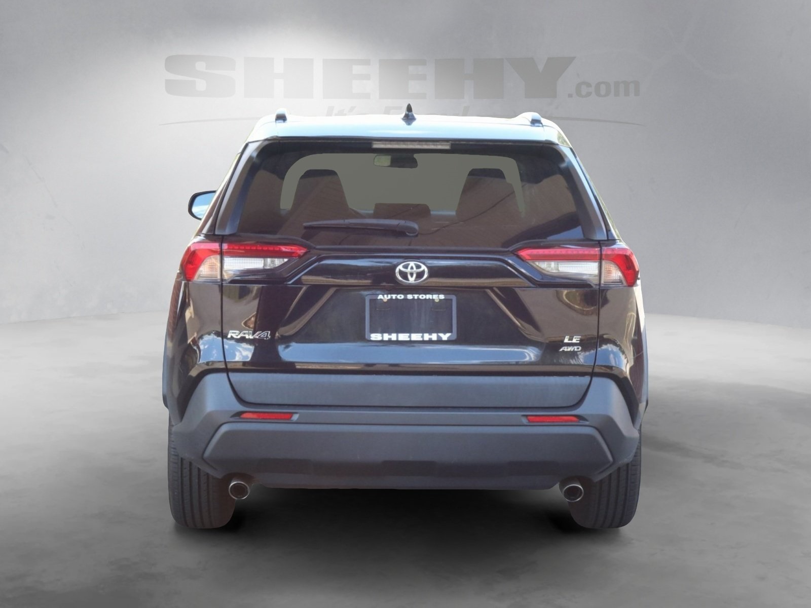 2021 Toyota RAV4 LE photo 8
