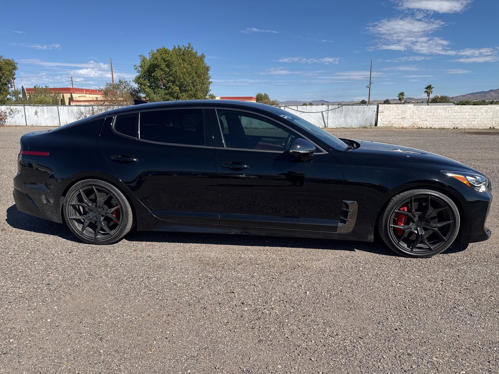 2022 Kia Stinger GT2 photo 4