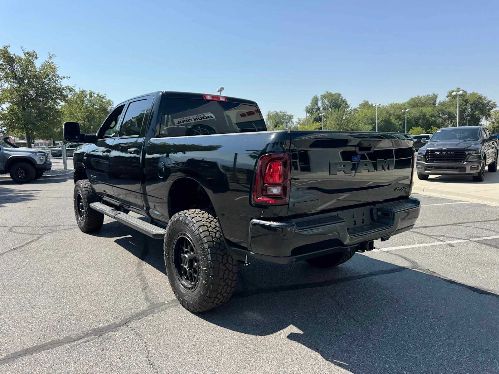 2025 Ram 2500 Big Horn photo 3