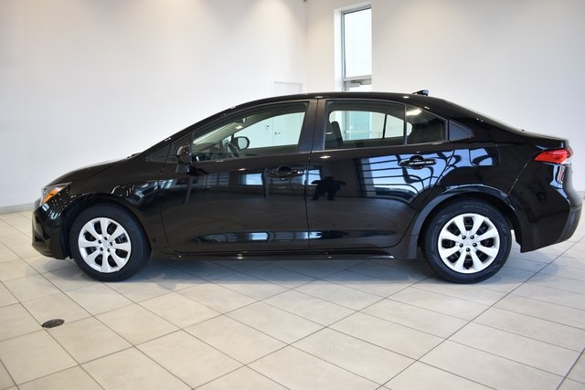 2024 Toyota Corolla LE photo 5