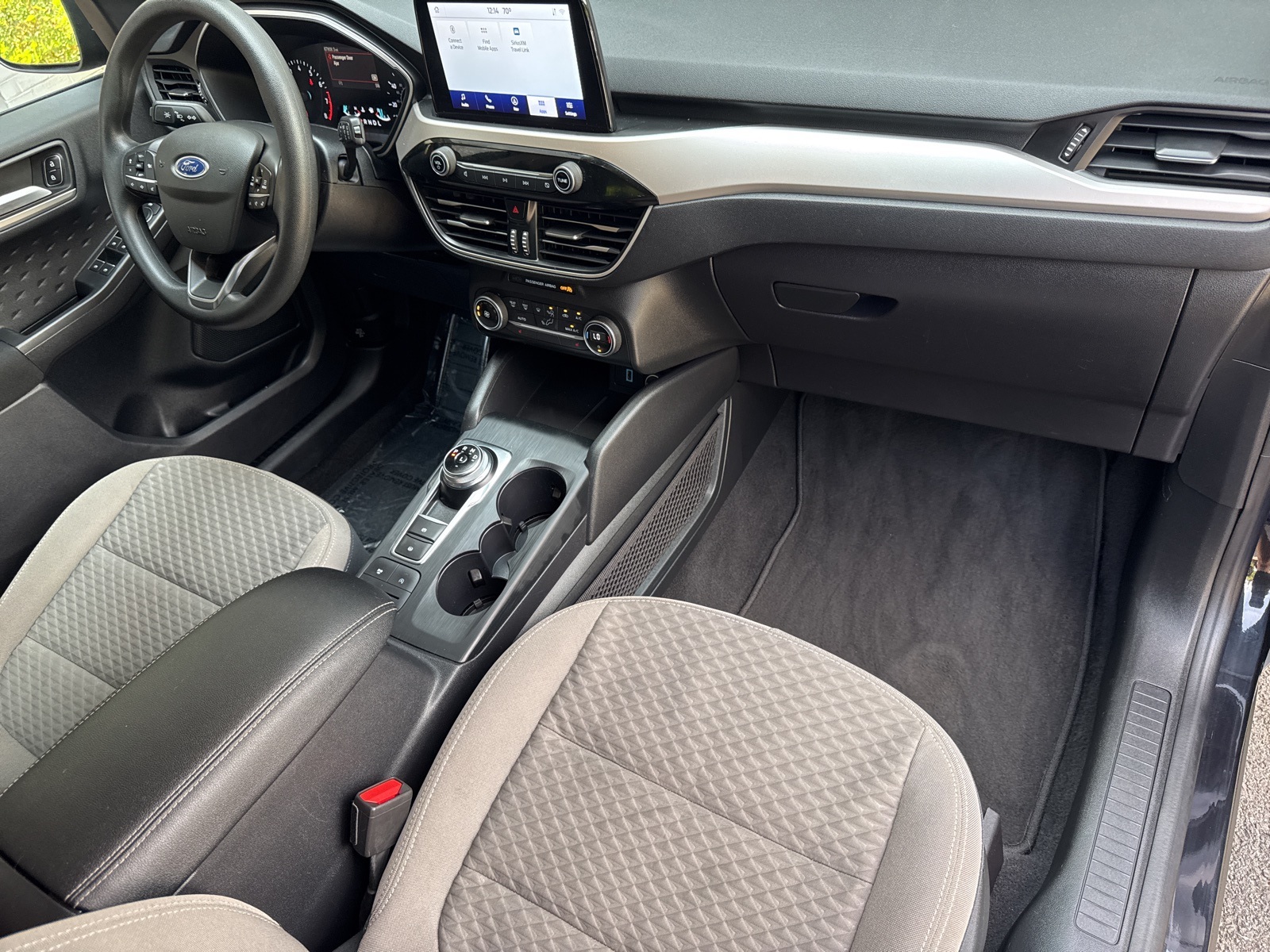 2020 Ford Escape SE photo 37