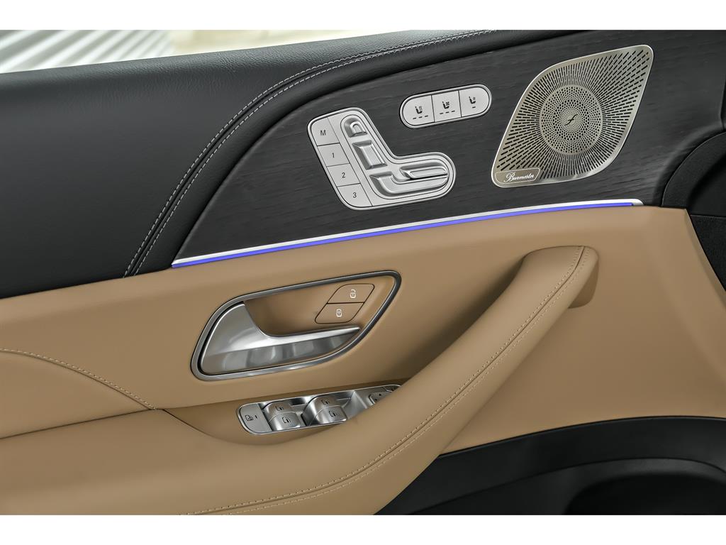 2026 Mercedes Benz GLE 450 4MATIC photo 3