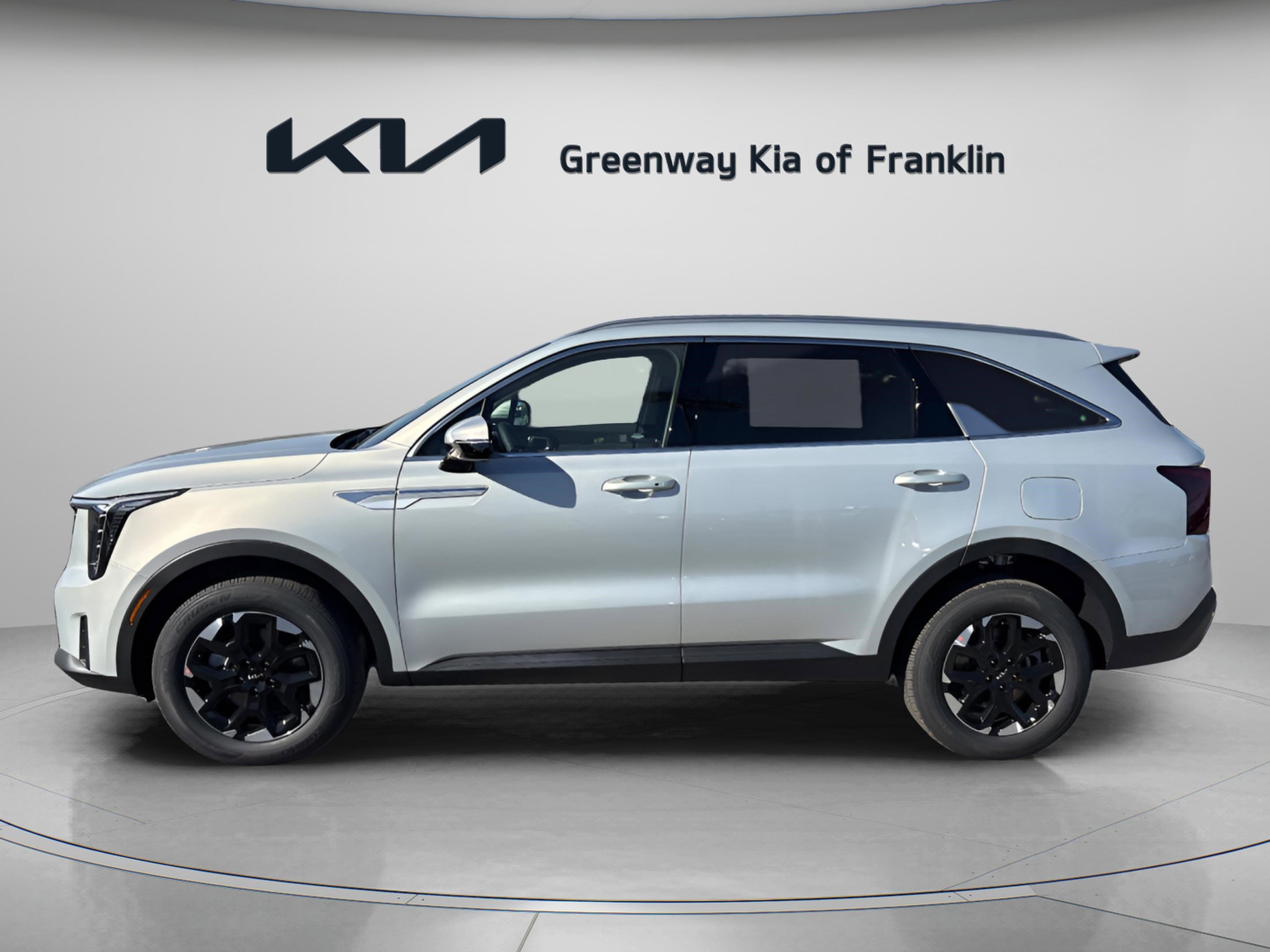 2026 Kia Sorento S photo 4