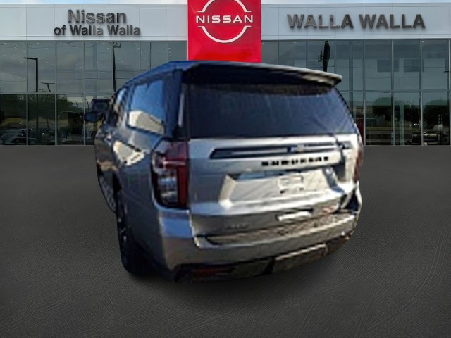 2024 Chevrolet Suburban RST's photo