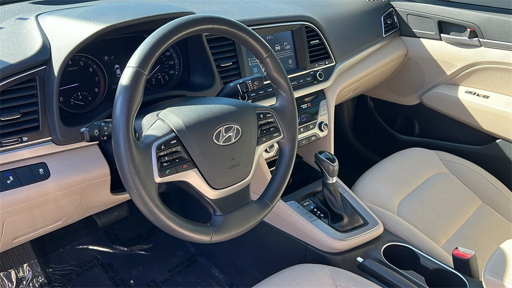 2017 Hyundai Elantra Value Edition photo 7