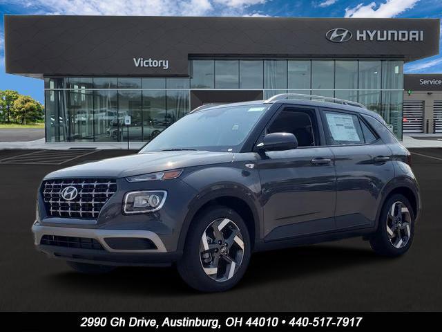 2025 Hyundai Venue SEL's photo