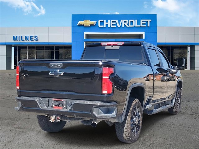 2025 Chevrolet Silverado 2500HD LT photo 4