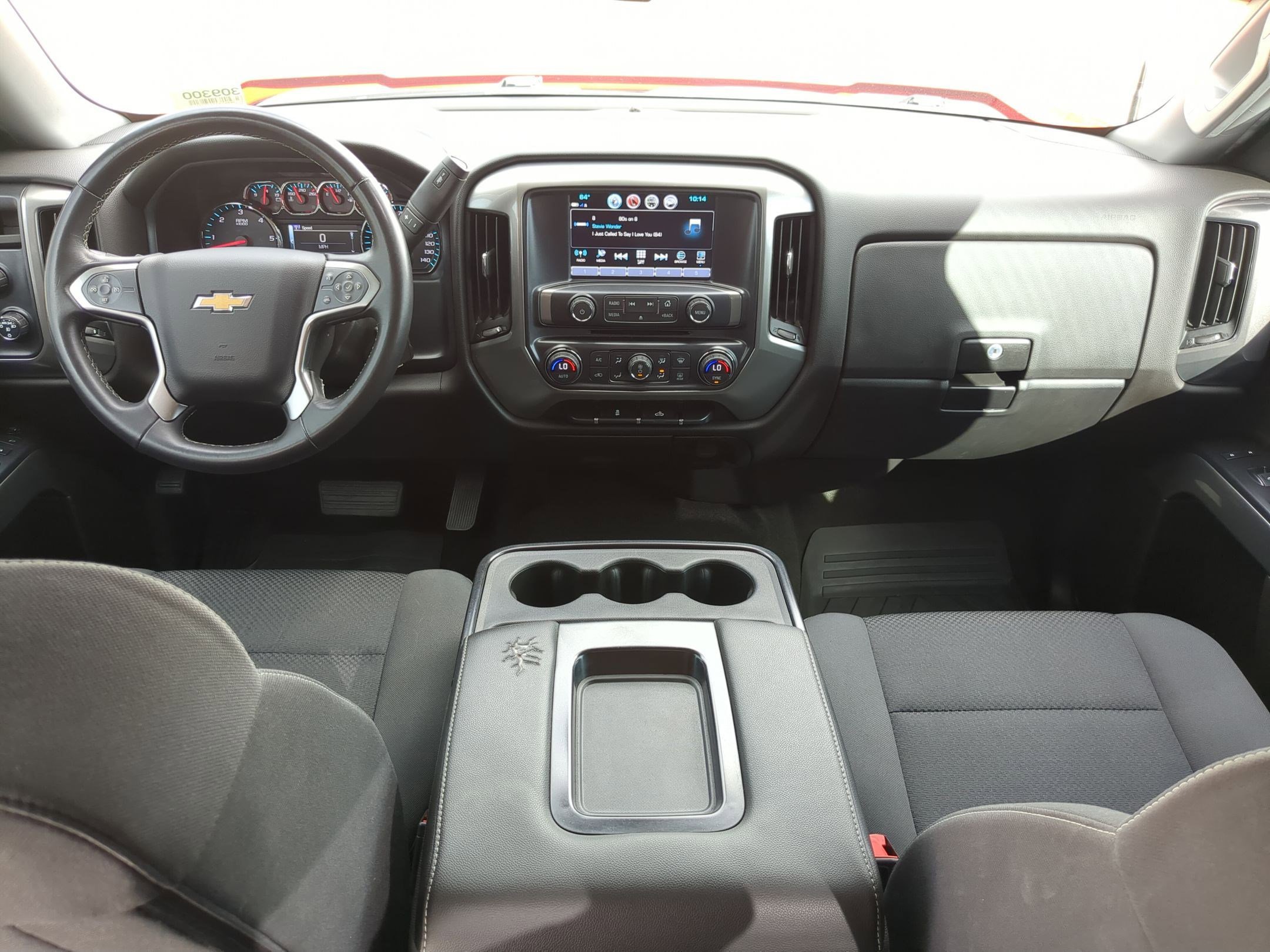 2018 Chevrolet Silverado 1500 LT photo 17