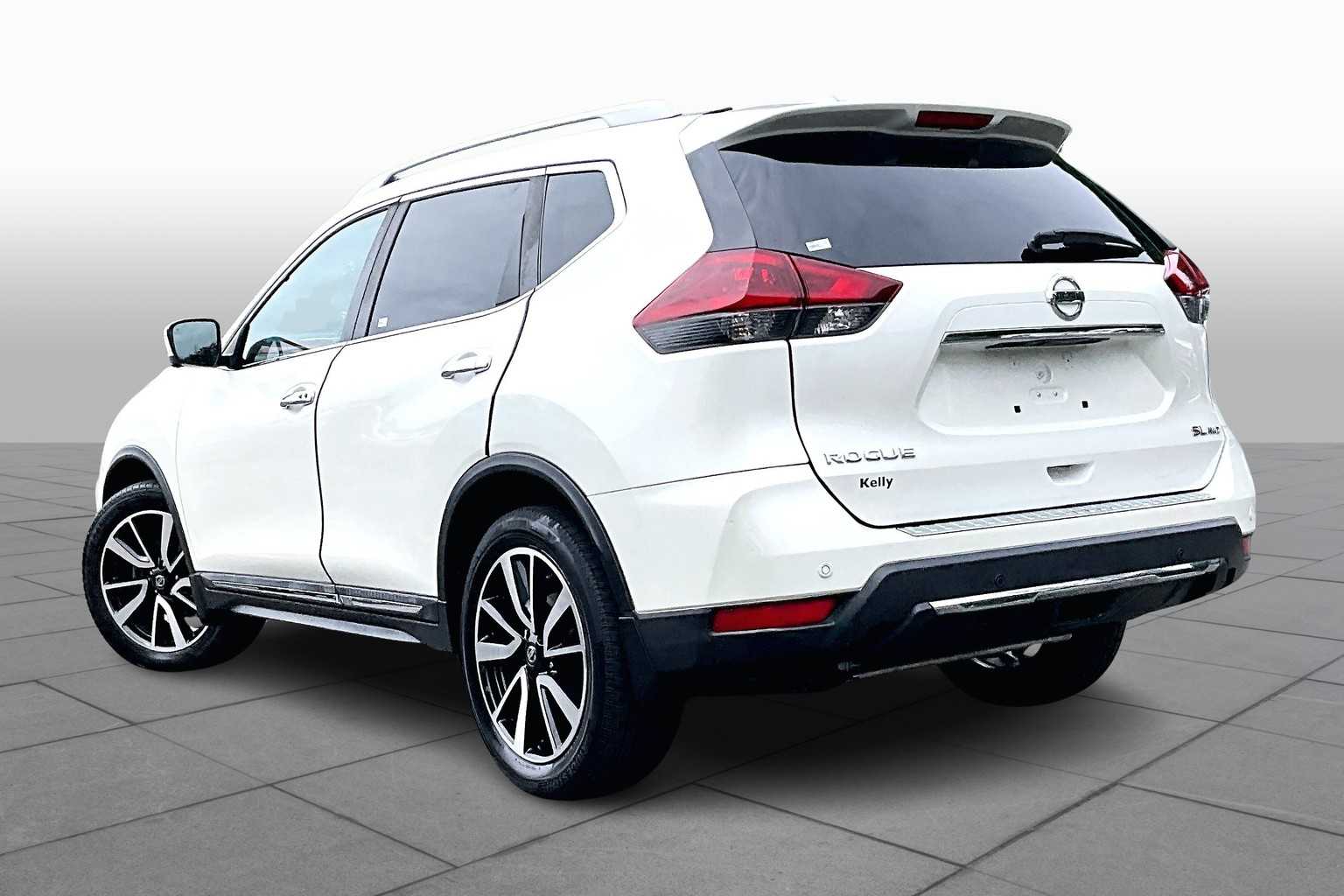 2019 Nissan Rogue SL photo 11