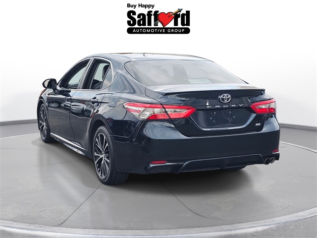 2018 Toyota Camry SE photo 4