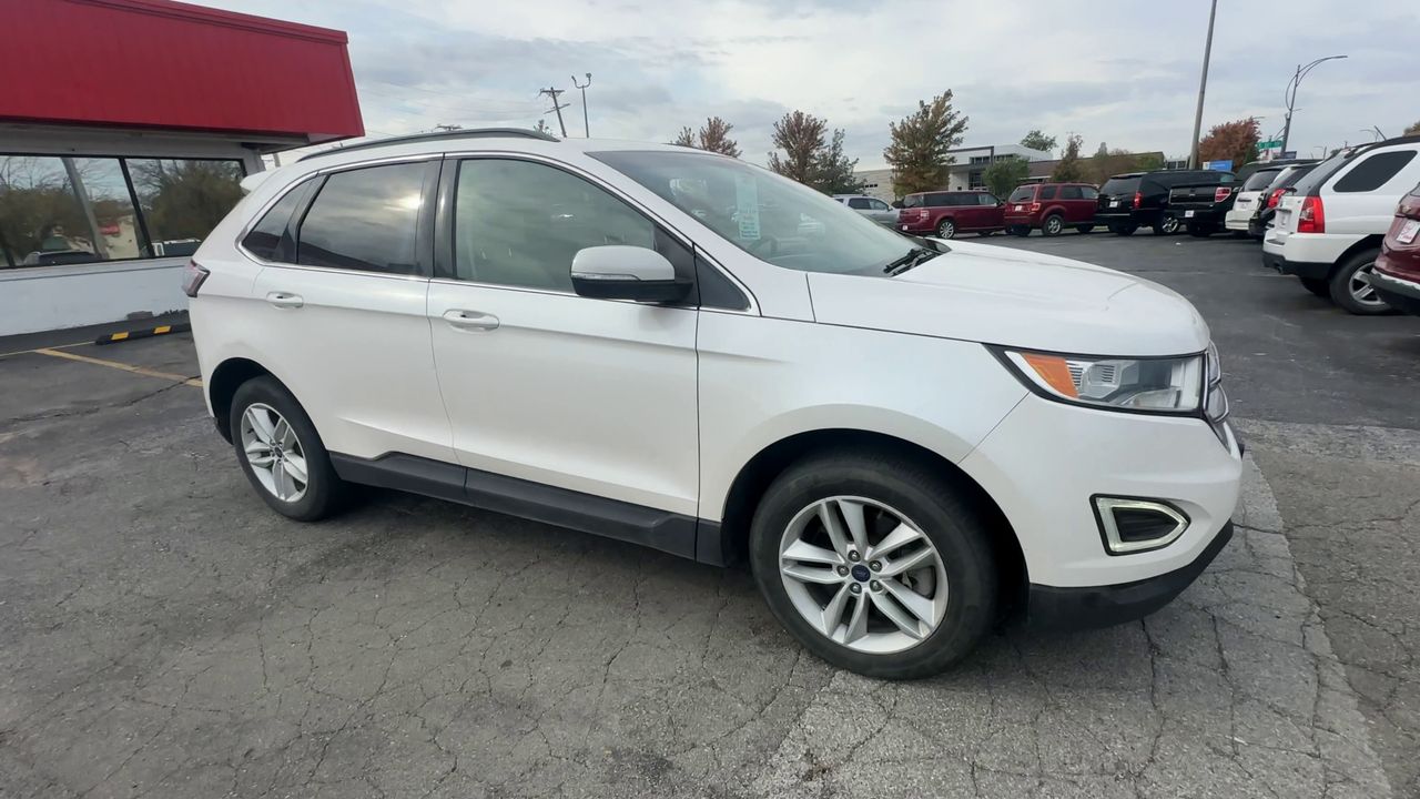 2015 Ford Edge SEL photo 2