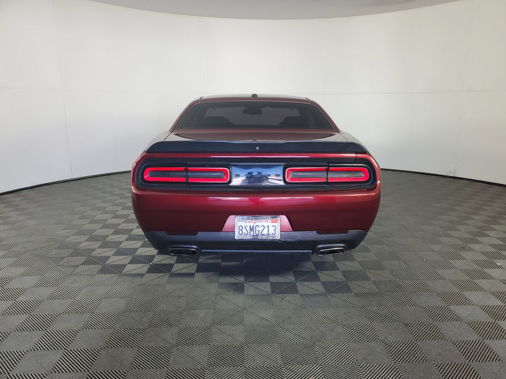 2020 Dodge Challenger SXT photo 5