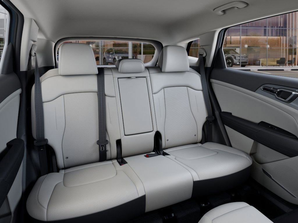 2026 Kia Sportage Hybrid EX photo 14