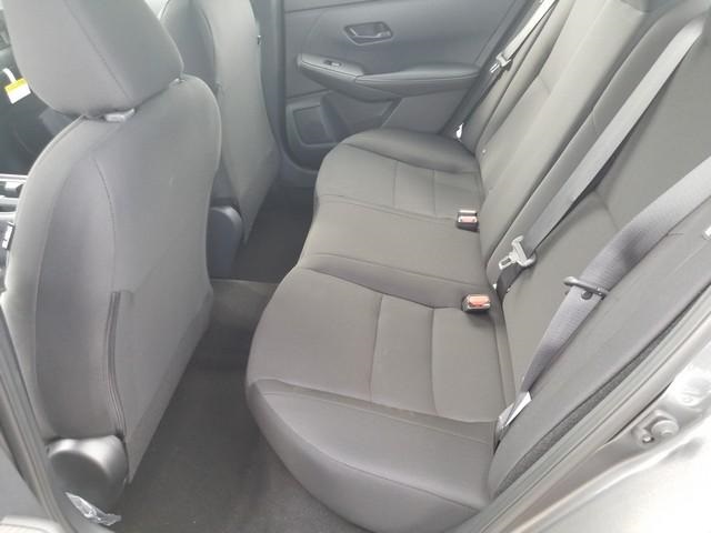 2025 Nissan Sentra S photo 4