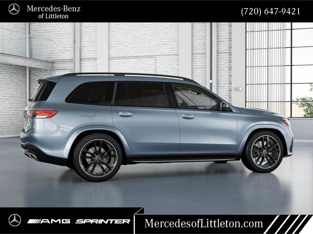 2026 Mercedes Benz GLS 450 4MATIC photo 17