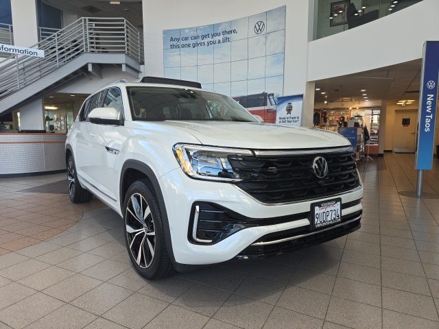 2025 Volkswagen Atlas SEL Premium R-Line's photo