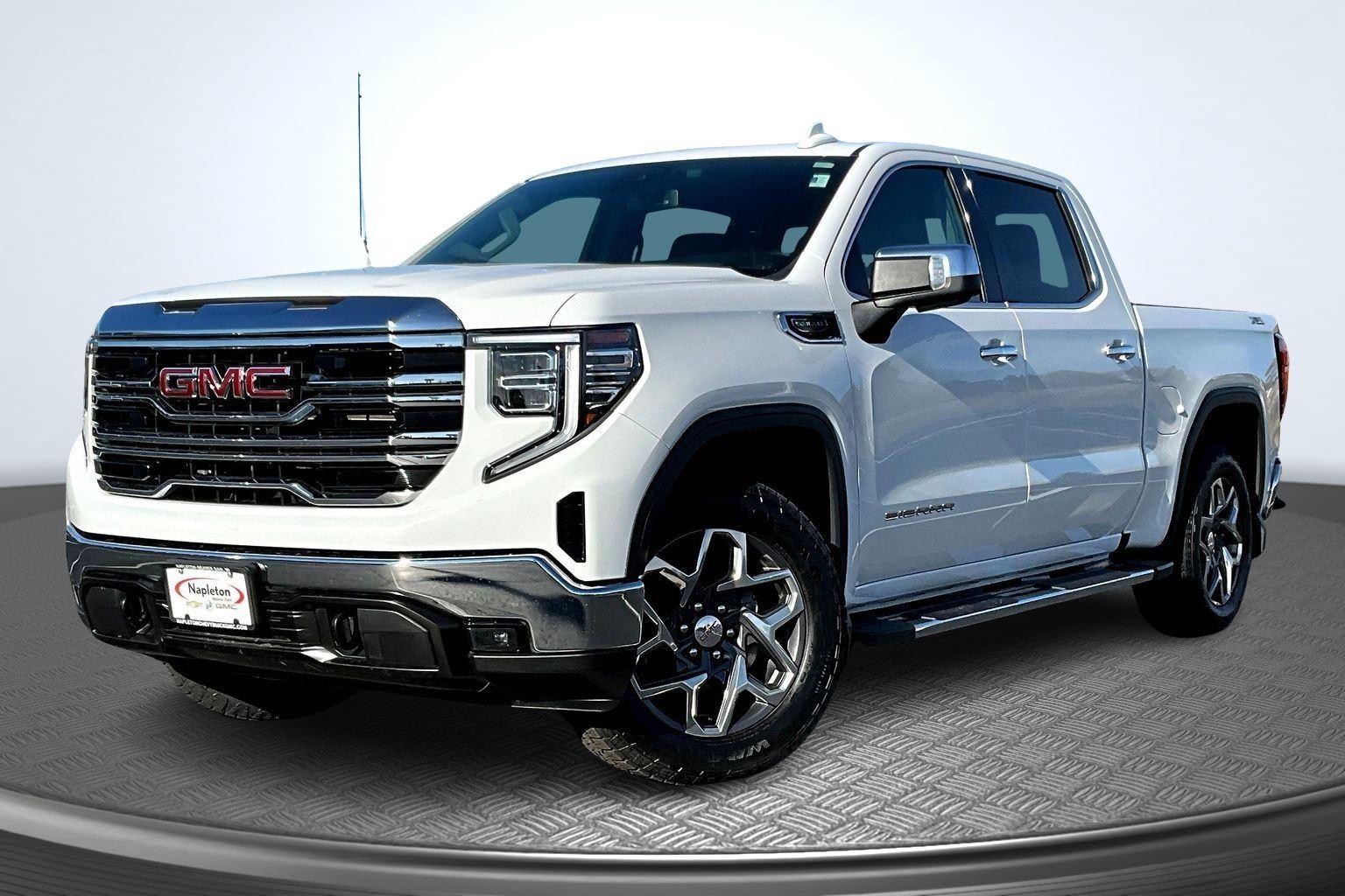 2023 GMC Sierra 1500 SLT's photo