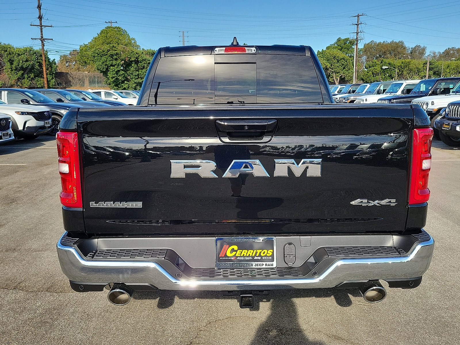 2026 Ram 1500 Laramie photo 17