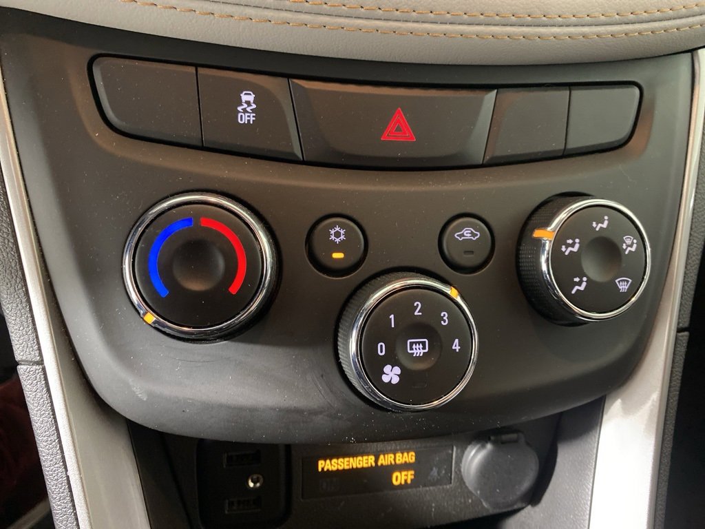 2022 Chevrolet Trax LS photo 18