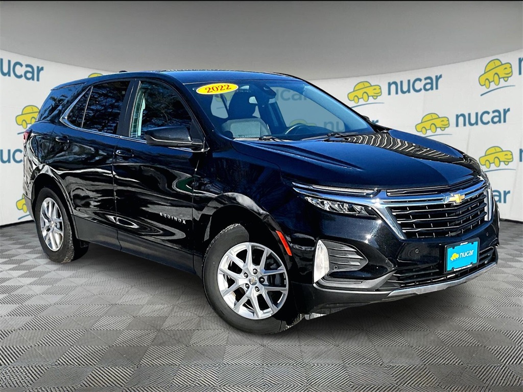2022 Chevrolet Equinox LT's photo