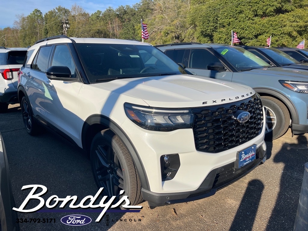 2026 Ford Explorer ST's photo