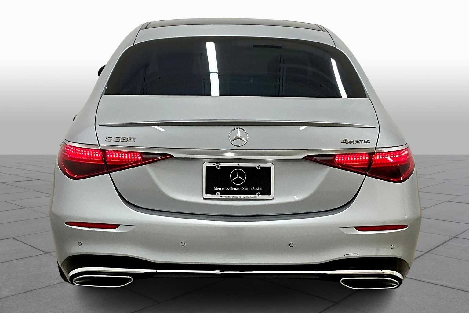 2025 Mercedes Benz S 580 4MATIC photo 4