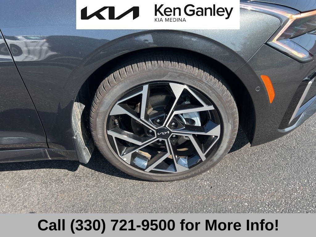 2025 Kia K5 EX photo 19