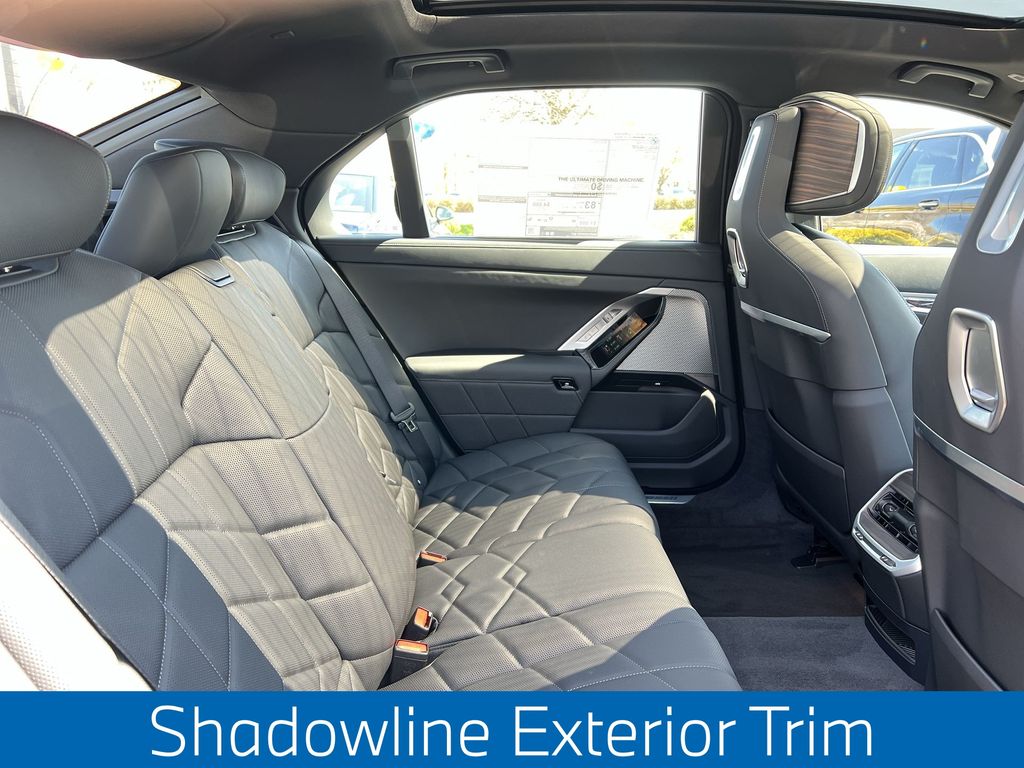 2025 Bmw i7 xDrive60 photo 29