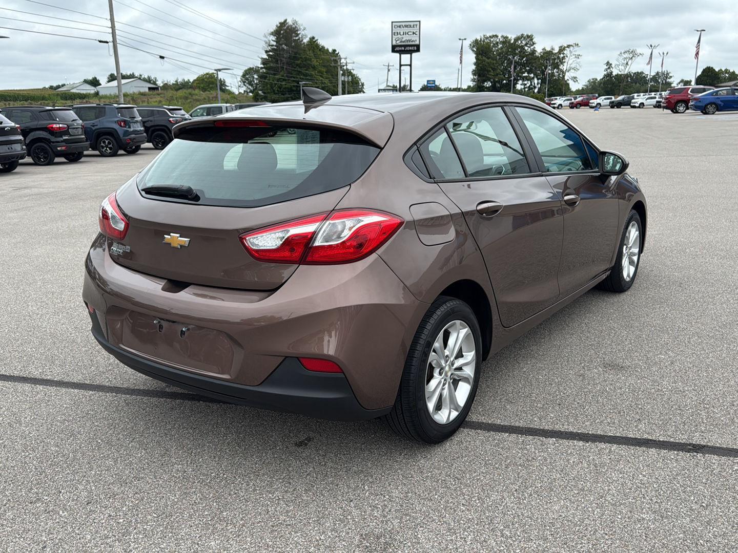 2019 Chevrolet Cruze LS photo 14