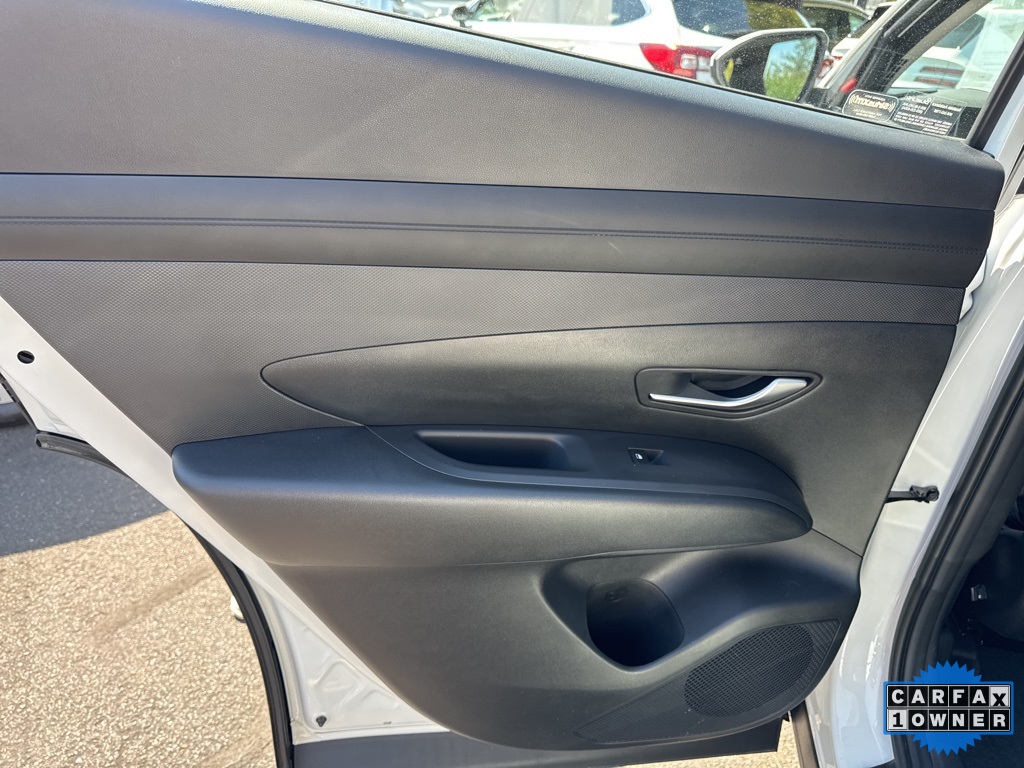 2025 Hyundai Tucson SE photo 32