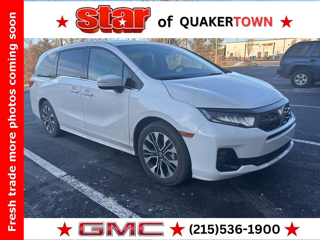 2025 Honda Odyssey Elite's photo