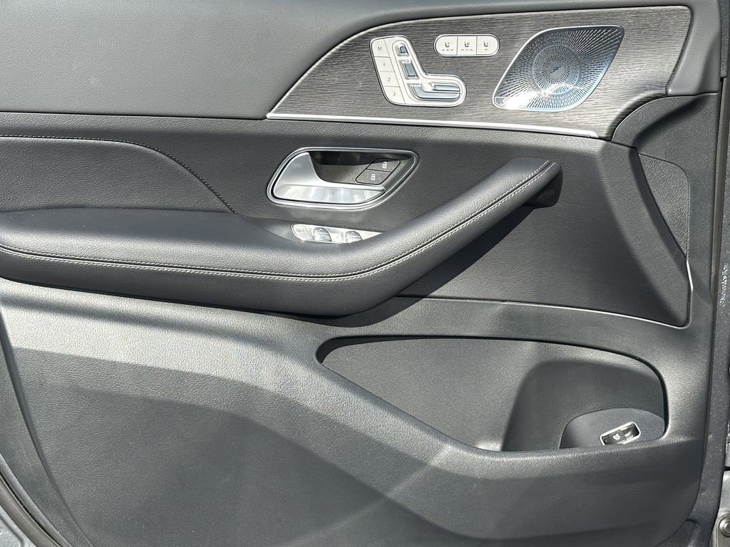 2025 Mercedes Benz GLE 350 4MATIC photo 11