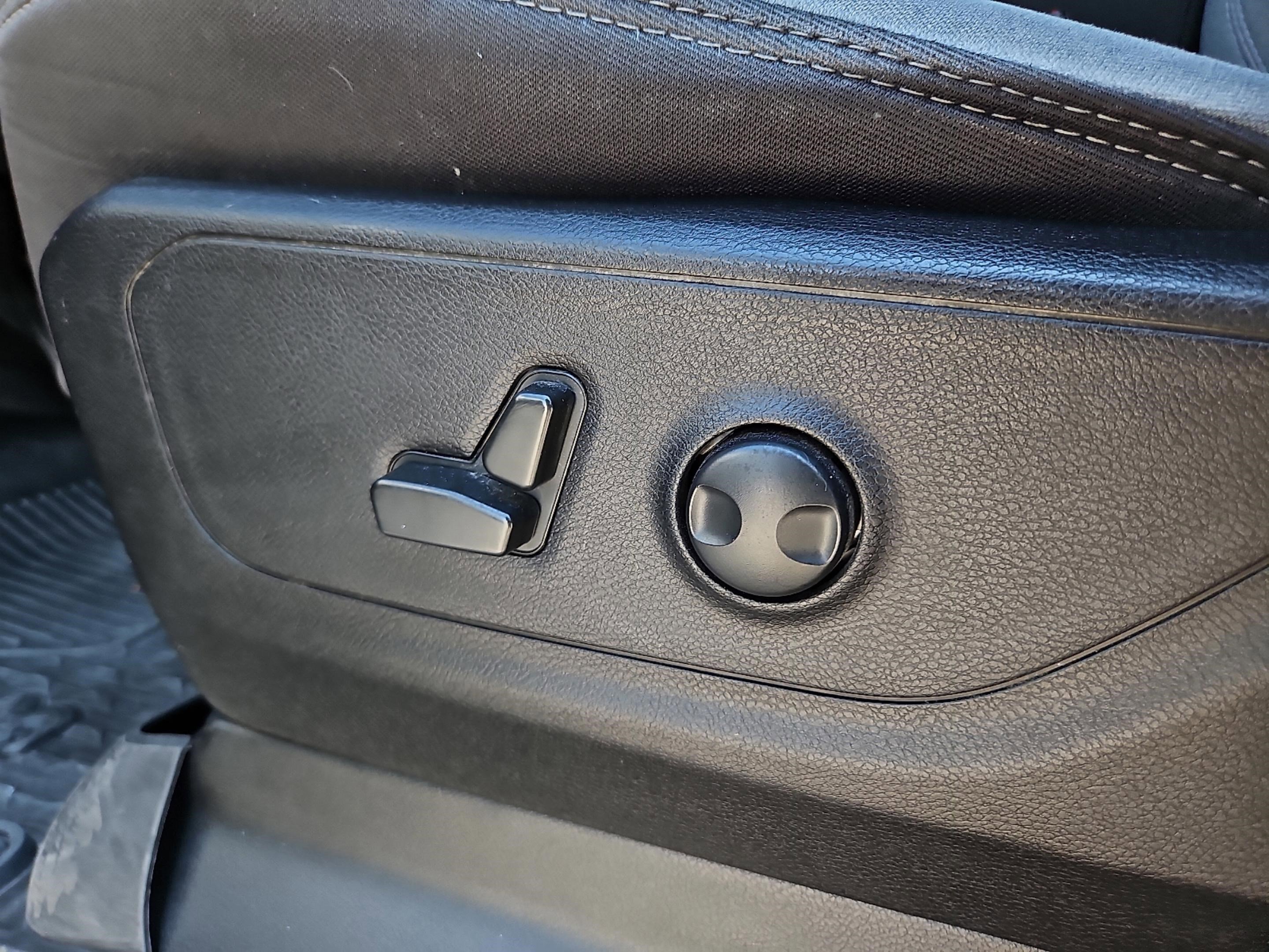 2022 Ram 1500 photo 24