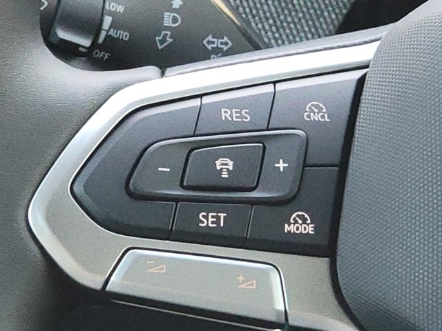 2025 Volkswagen Tiguan S photo 24