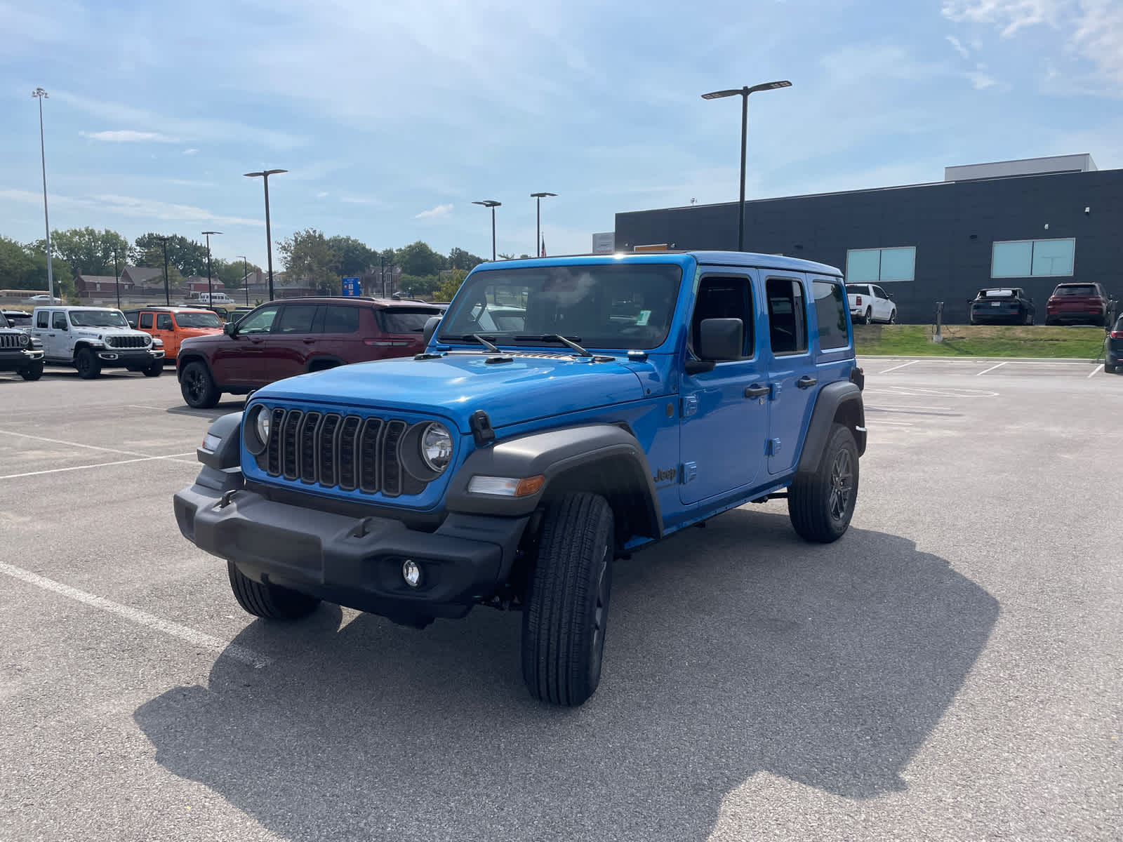 2025 Jeep Wrangler Sport S photo 4