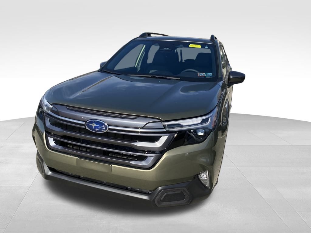 2025 Subaru Forester Limited photo 2