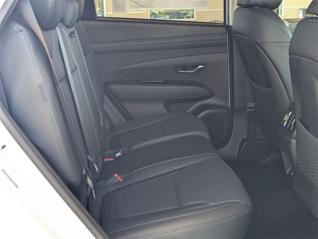 2025 Hyundai Tucson Limited photo 28